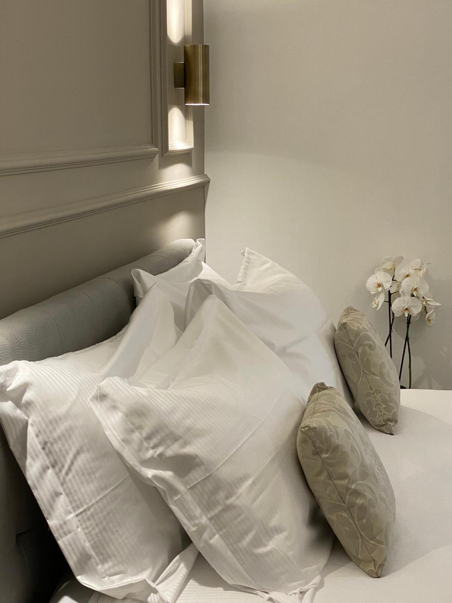 De Vince Suites - Luxury Rooms - Roma Termini מראה חיצוני תמונה